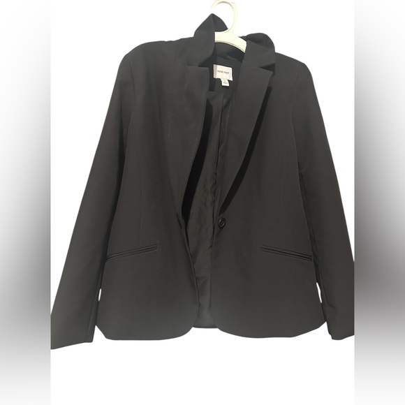 Nine West Jackets & Blazers - Nine West Black Blazer – 3/4 Sleeve Classic
Size Small